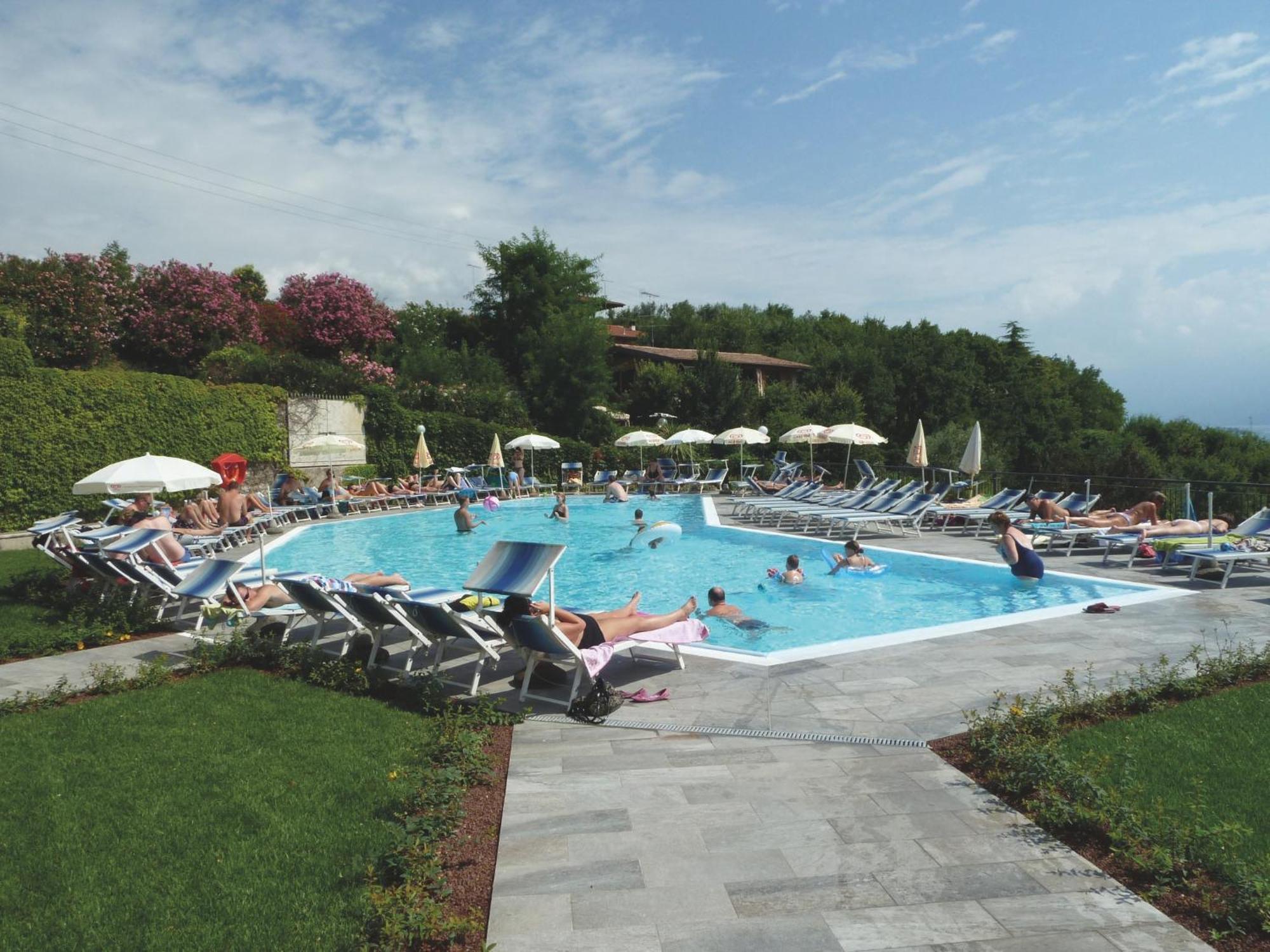 Hotel Belvedere Manerba del Garda Εξωτερικό φωτογραφία